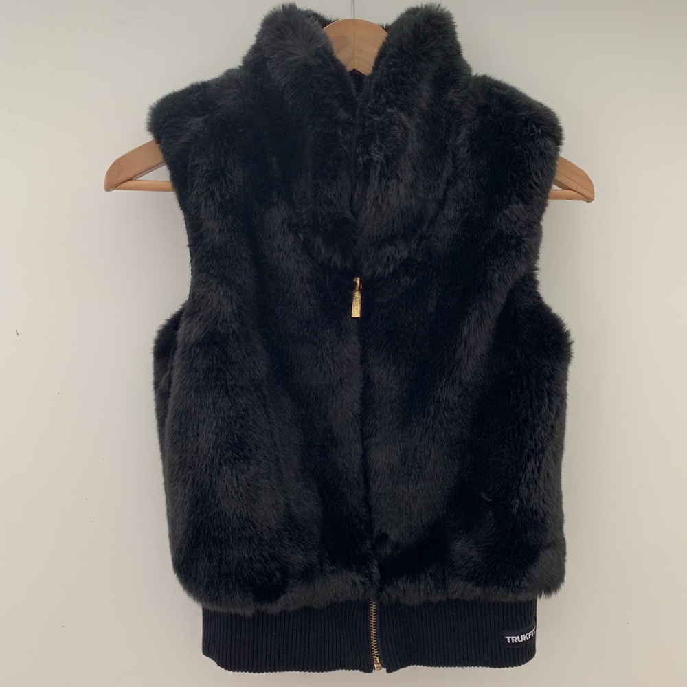 Trukfit Vintage Black Faux Fur Vest with Zipper
